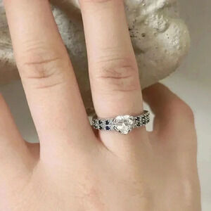 Silver  925 heart shaped CZ & sapphire ring 6